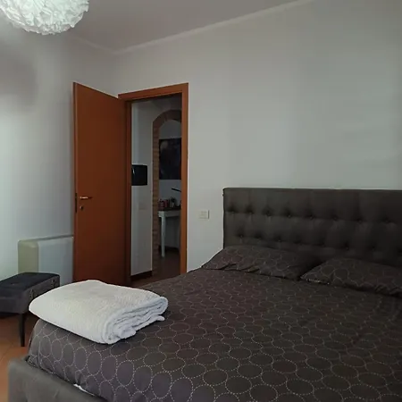 Harmonia Apartment *